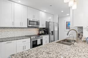 3227 HERCULES ROAD, VENICE, FL 34293 Sold 12/09/24
