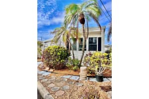 68 4TH AVENUE, VENICE, FL 34285 Sold 04/30/25