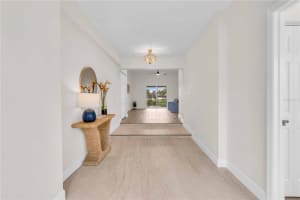 5979 BAY LAKE DR N, ST PETERSBURG, FL 33708 Sold 12/18/24