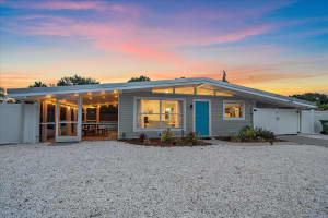 2957 MICHIGAN STREET, SARASOTA, FL 34237 Sold 05/07/25