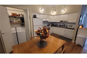 3804 34TH AVE W, BRADENTON, FL 34205 Sold 02/26/25