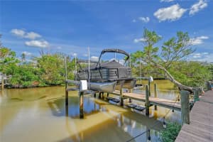 467 CANAL ROAD, SARASOTA, FL 34242 - MLS#MFRA4628207