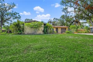 2426 CALAMONGA LANE, SARASOTA, FL 34239 Sold 04/30/25