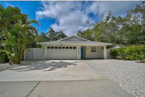 2757 FLOYD STREET, SARASOTA, FL 34239 Sold 01/31/25