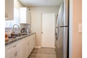 1239 GROVELAND AVENUE, VENICE, FL 34285 Sold 05/12/25