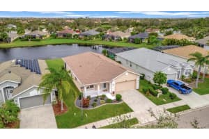 8019 HAVEN HARBOUR WAY, BRADENTON, FL 34212 Sold 04/21/25