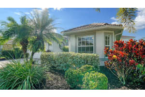 8725 MONTEREY BAY LOOP, BRADENTON, FL 34212 Sold 12/18/24