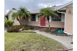 303 67TH STREET, HOLMES BEACH, FL 34217 Sold 03/06/25