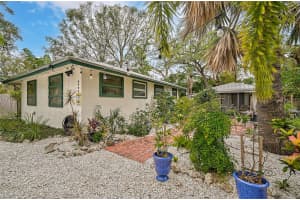 642 LAFAYETTE COURT, SARASOTA, FL 34236 Sold 01/31/25