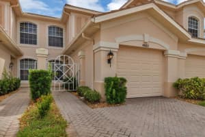 4523 CINNAMON DRIVE, SARASOTA, FL 34238 Sold 04/10/25