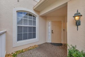 4523 CINNAMON DRIVE, SARASOTA, FL 34238 Sold 04/10/25