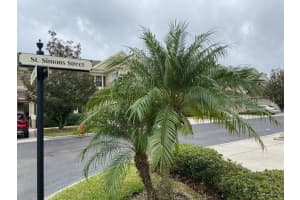 7937 ST SIMONS STREET, UNIVERSITY PARK, FL 34201 Sold 02/26/25