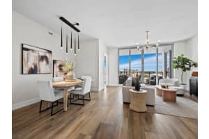 111 PINEAPPLE AVENUE, SARASOTA, FL 34236 Sold 04/22/25
