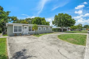 1770 75TH AVENUE, ST PETERSBURG, FL 33702 Sold 11/08/24