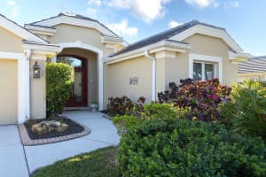 8729 54TH AVENUE, BRADENTON, FL 34211 Sold 03/28/25