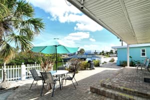 105 CASEY KEY ROAD, NOKOMIS, FL 34275 Sold 12/16/24
