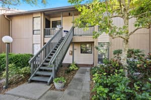 1717 PELICAN COVE ROAD, SARASOTA, FL 34231 Sold 06/18/25