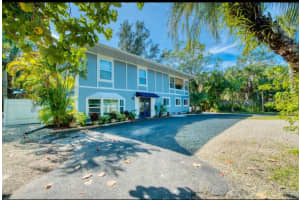 4439 OCEAN BOULEVARD, SARASOTA, FL 34242 Sold 01/28/25