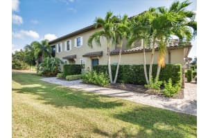 13507 MESSINA LOOP, BRADENTON, FL 34211 Sold 05/06/25