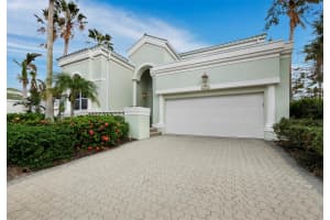3605 FAIR OAKS PLACE, LONGBOAT KEY, FL 34228 Sold 01/30/25