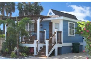 114 31ST STREET, HOLMES BEACH, FL 34217 Sold 05/02/25