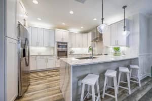 111 81ST STREET, HOLMES BEACH, FL 34217 Sold 12/04/24