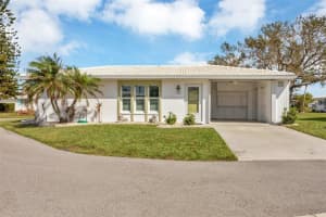 458 CIRCLEWOOD DRIVE, VENICE, FL 34293 Sold 01/10/25