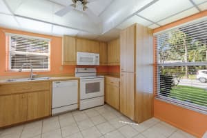 4859 VILLAGE GARDENS DRIVE, SARASOTA, FL 34234 Sold 01/29/25