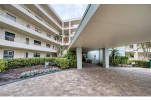 5740 MIDNIGHT PASS ROAD, SARASOTA, FL 34242 Sold 01/09/25