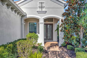 7240 WHITTLEBURY TRAIL, BRADENTON, FL 34202 Sold 01/08/25