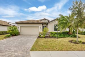 17339 BLUE RIDGE PLACE, LAKEWOOD RANCH, FL 34211 Sold 02/11/25