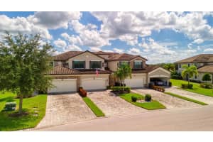 5819 WAKE FOREST RUN, BRADENTON, FL 34211 Sold 12/31/24