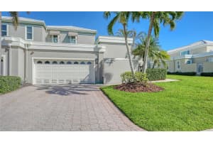 3460 MISTLETOE LANE, LONGBOAT KEY, FL 34228 Sold 03/14/25