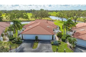 7318 GOLF POINTE CIRCLE, SARASOTA, FL 34243 Sold 12/19/24