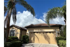 8115 Stirling Falls Cir, SARASOTA