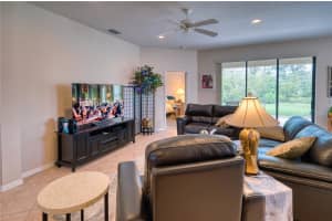 8115 STIRLING FALLS CIRCLE, SARASOTA, FL 34243 Sold 10/24/25