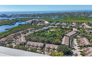 1676 STARLING DRIVE, SARASOTA, FL 34231 Sold 04/04/25