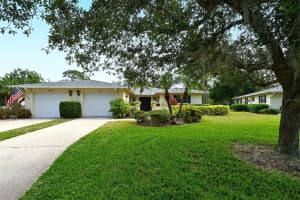 7113 FAIRWAY BEND CIRCLE, SARASOTA, FL 34243 Sold 04/16/25