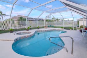 2467 DEL WEBB BOULEVARD, SUN CITY CENTER, FL 33573 Sold 08/01/25