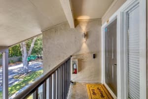 5611 SUMMER SIDE LANE, SARASOTA, FL 34231 - MLS#MFRA4628828