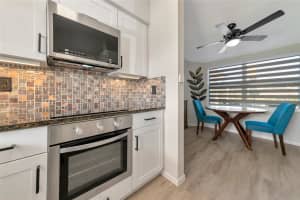 138 PADDINGTON ROAD, VENICE, FL 34293 Sold 08/20/25