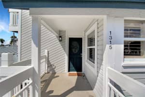 1315 SIESTA BAYSIDE DRIVE, SARASOTA, FL 34242 - MLS#MFRA4628842