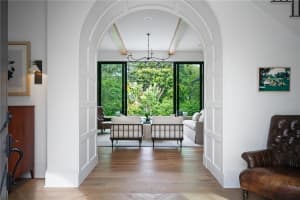 1623 NORTH DRIVE, SARASOTA, FL 34239 Sold 01/02/25