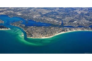 6304 BEECHWOOD AVENUE, SARASOTA, FL 34231 - MLS#MFRA4628886