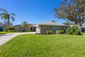 5666 BENEVA WOODS CIRCLE, SARASOTA, FL 34233 Sold 04/30/25