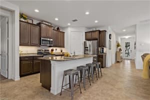 3071 AMADORA CIRCLE, CAPE CORAL, FL 33909 Sold 12/18/24