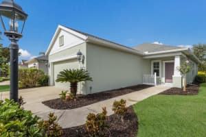 12172 LONGVIEW LAKE CIRCLE, BRADENTON, FL 34211 Sold 01/15/25