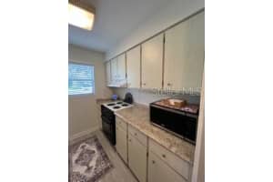 3900 ROXANE BOULEVARD, SARASOTA, FL 34235 Sold 02/21/25