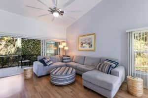 6591 FAIRWAY GARDENS DRIVE, BRADENTON, FL 34203 - MLS#MFRA4629071