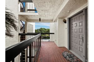 1955 GULF OF MEXICO DRIVE, LONGBOAT KEY, FL 34228 Sold 12/16/24